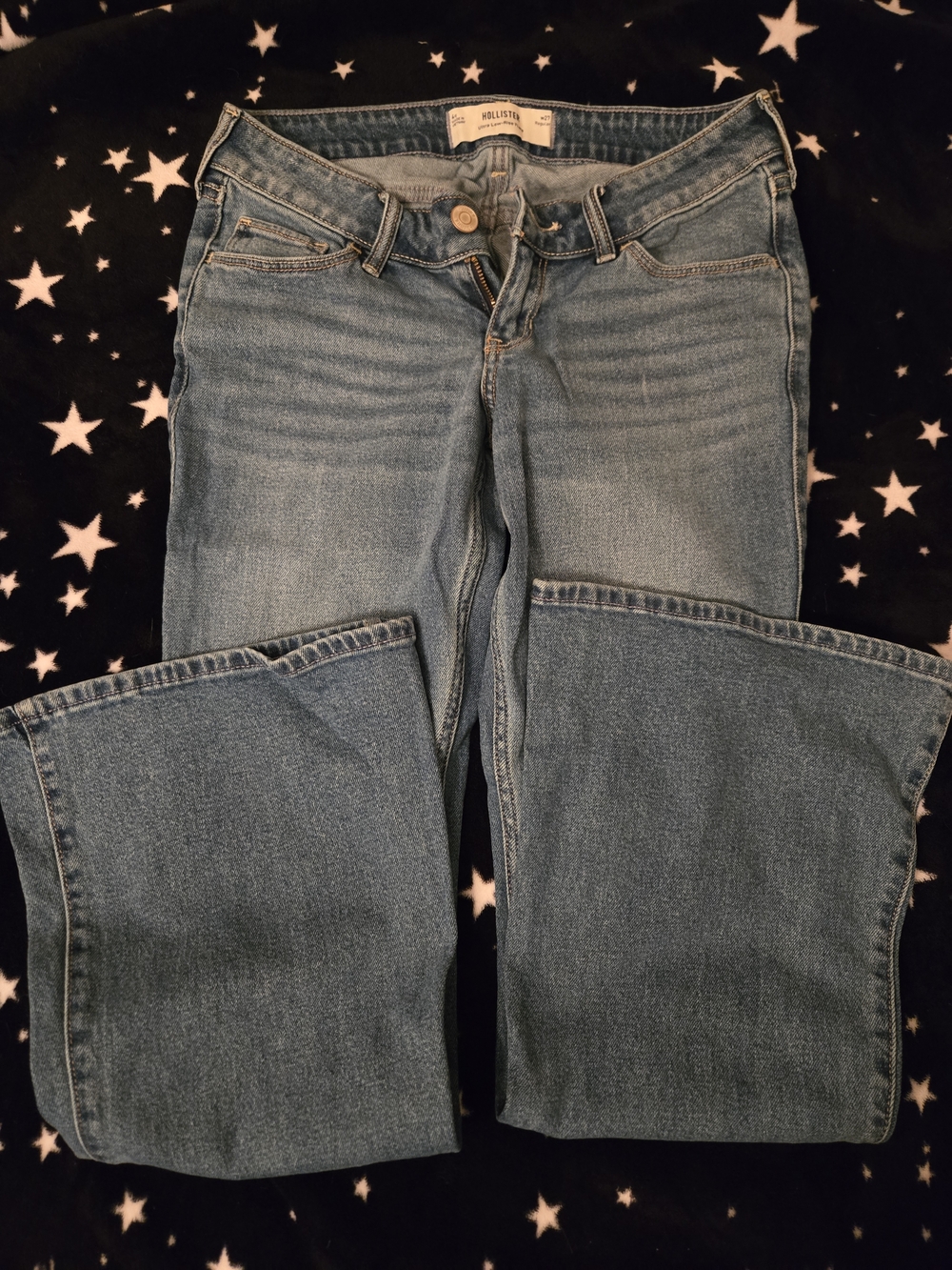 Hollister Women's Light Blue Bootcut Jeans - Stretch Denim